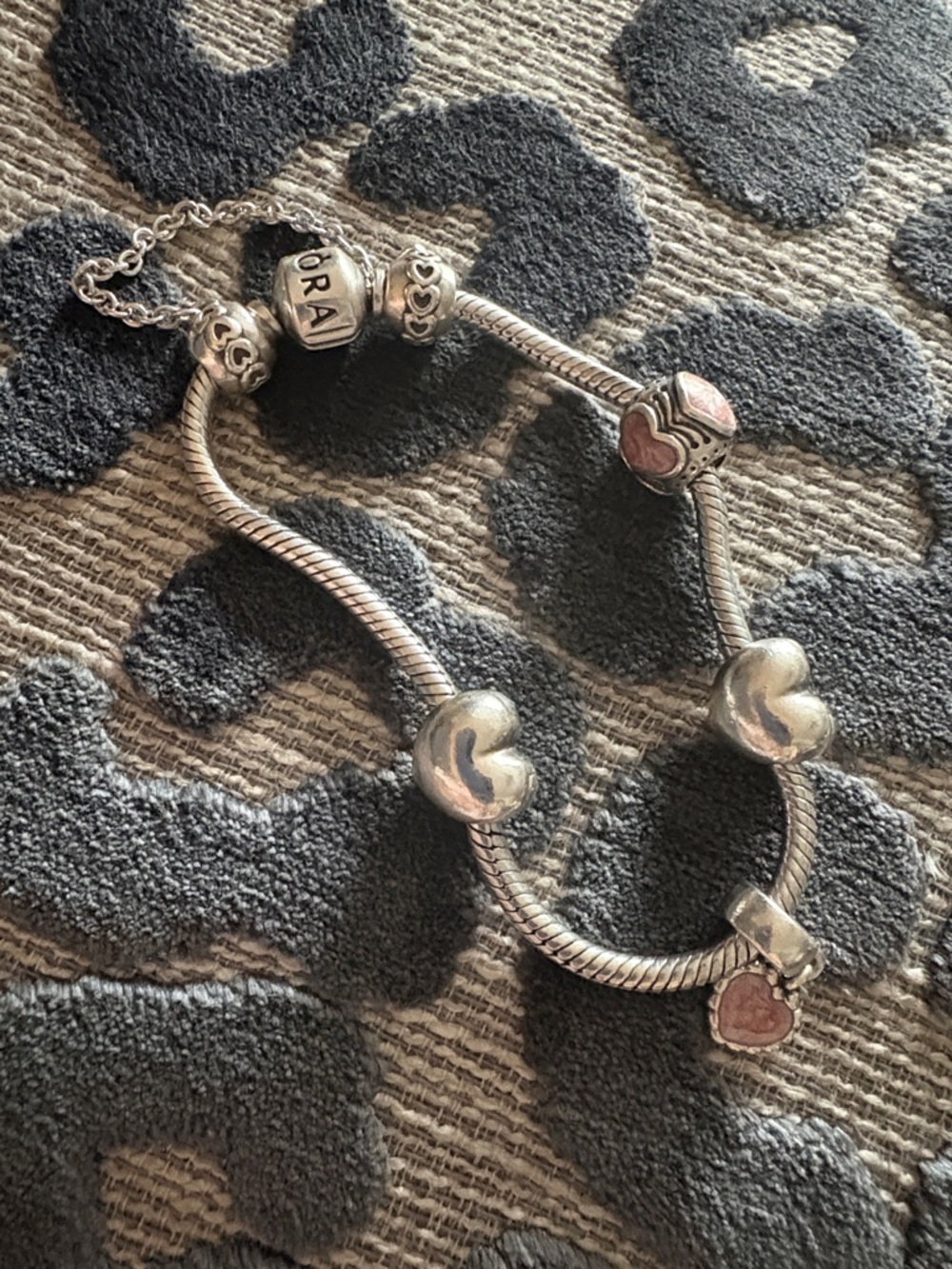 Pandora Silver Heart Charm Bracelet with Pink Accents - Simple & Classic!